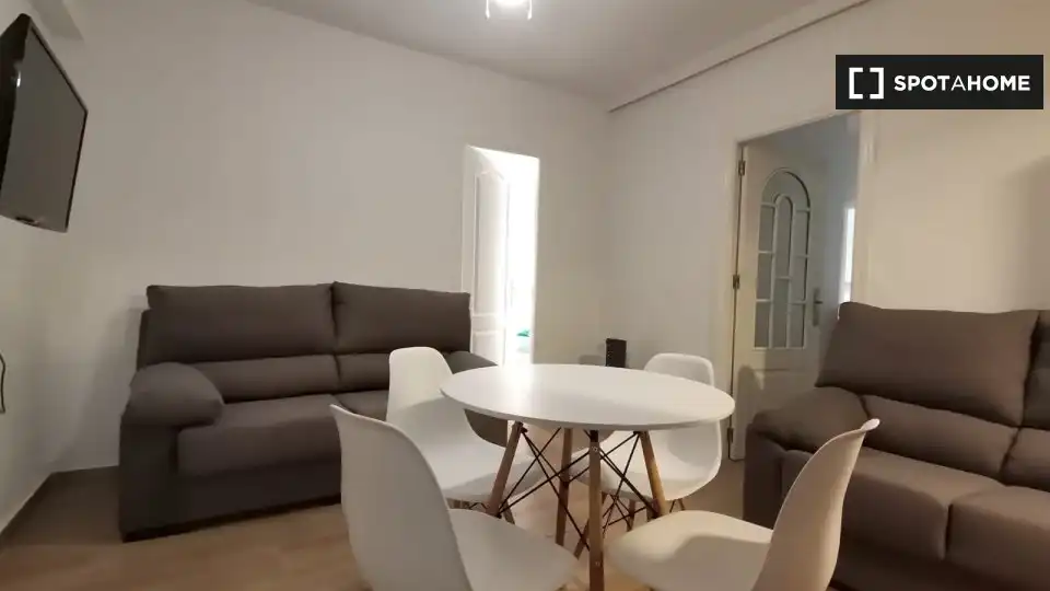 Room in Huerta de la Reina - Trassierra