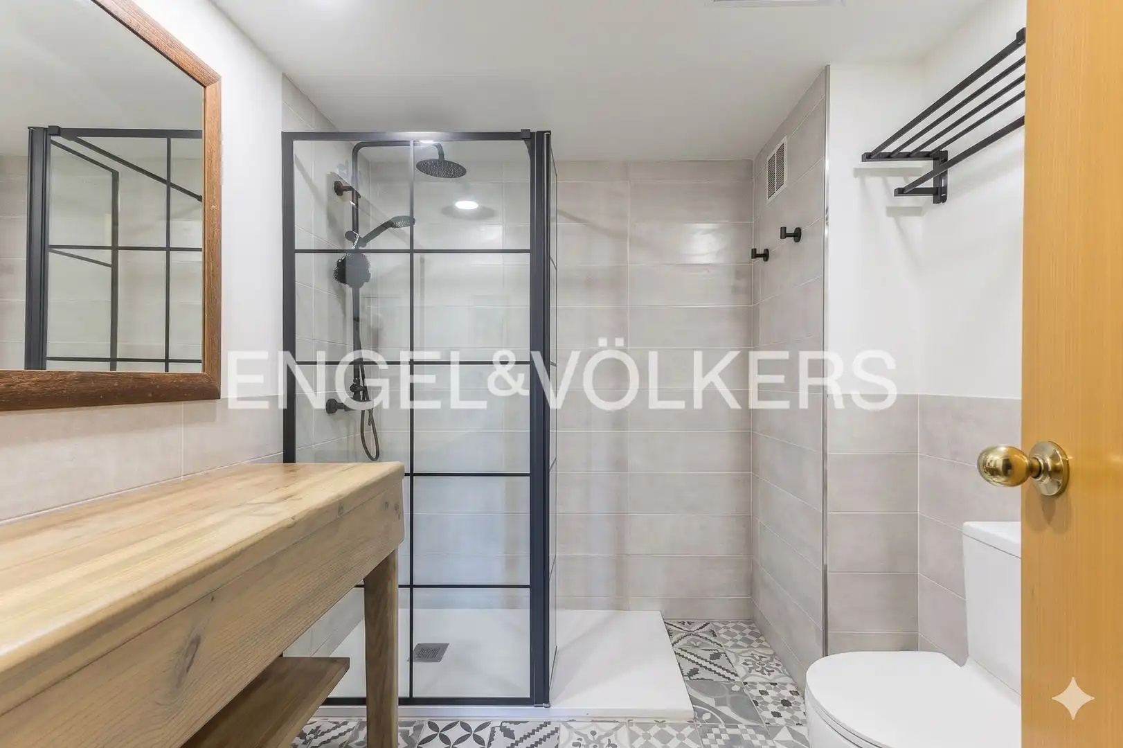 Bathroom of Duplexes for sale in Castelldefels  with Air Conditioner, Heating and Terrace