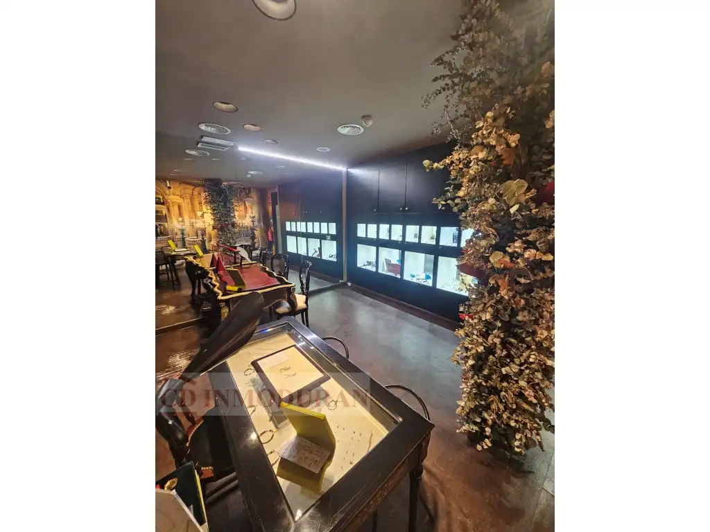 Local comercial en venda a Calle Jerusalen