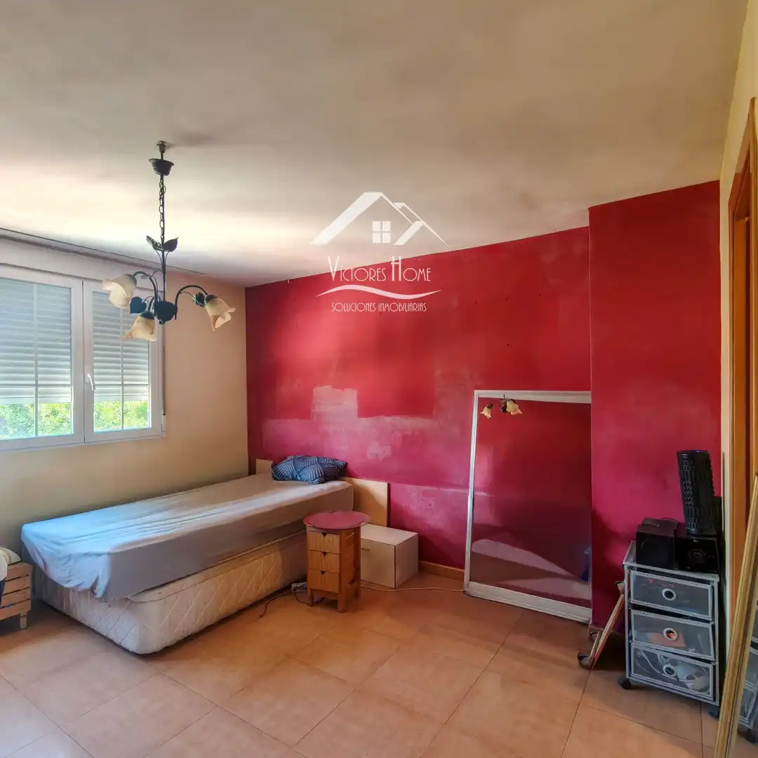 Habitación de Casa adosada en venta en Rivas-Vaciamadrid con Aire acondicionado, Calefacción y Jardín privado