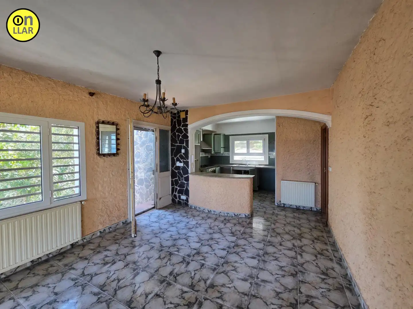 Cuina de Casa o xalet en venda en Llançà amb Piscina comunitària