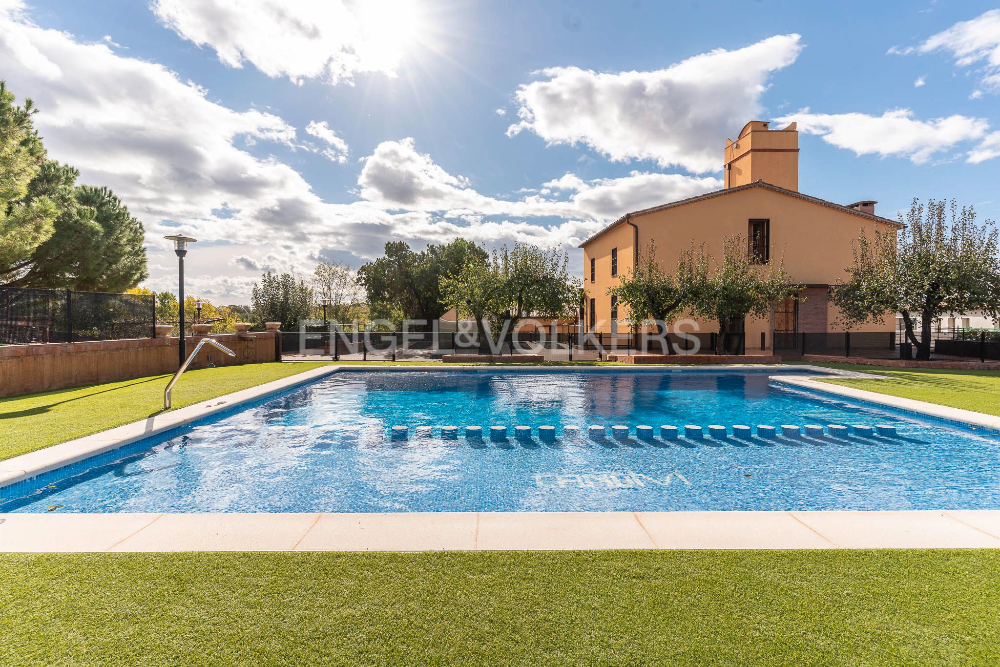 Swimming pool of Country house for sale in L'Ametlla del Vallès  with Heating, Private garden and Swimming Pool
