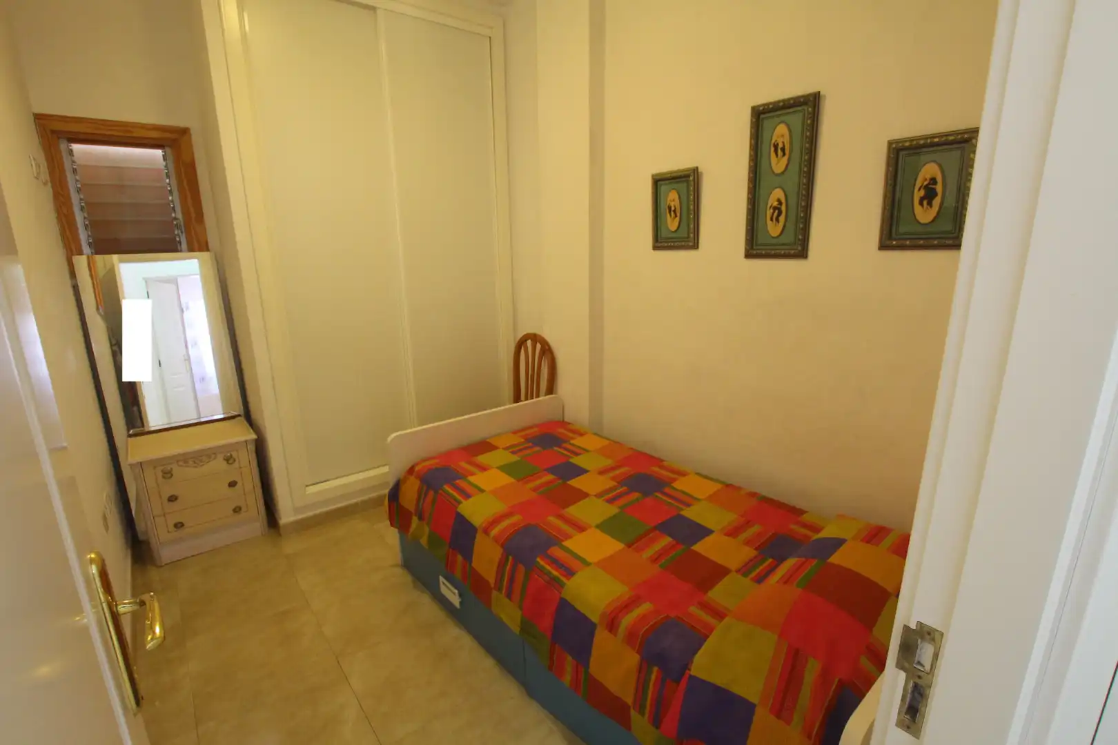 Schlafzimmer von Wohnung zum Verkauf in Arona mit Möbliert, Ofen und Waschmaschine