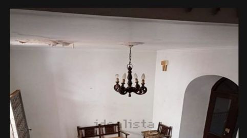 Casa de pueblo con patio andaluz, columnas mármol blanco, rejas antiguas. Para reformar.  Aprox. 700m construidos.  Suelo 420m., imagen 5