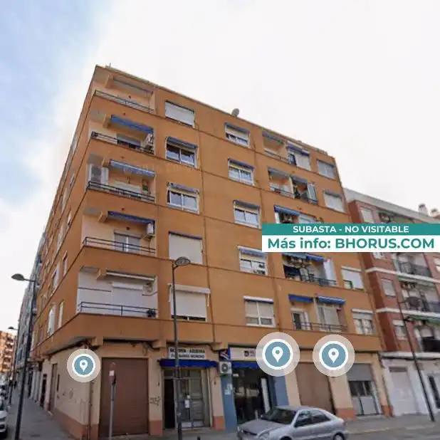 Piso con ascensor en venta en SANTA CLARA 5