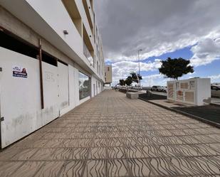 Vista exterior de Local en venda en Arrecife amb Terrassa