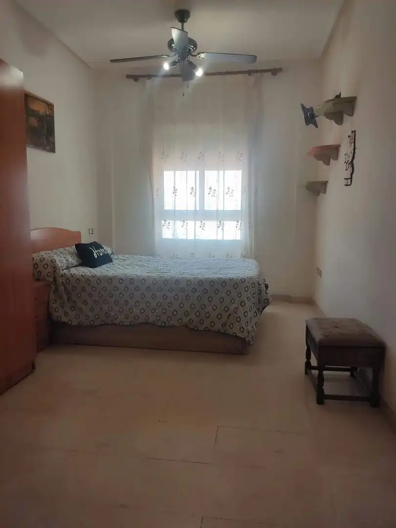 Flat for rent in Calle FERNANDA SANTAMARIA, Plaza Crevillente - Antiguos Juzgados - El Asilo