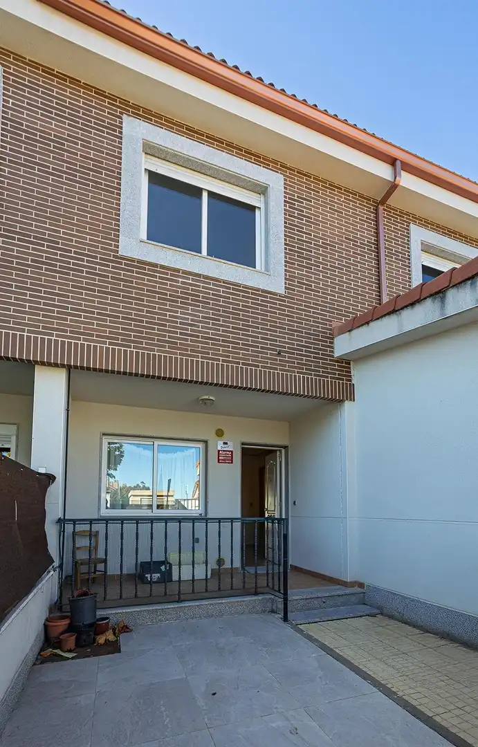 Exterior view of Houses for sale in Boecillo