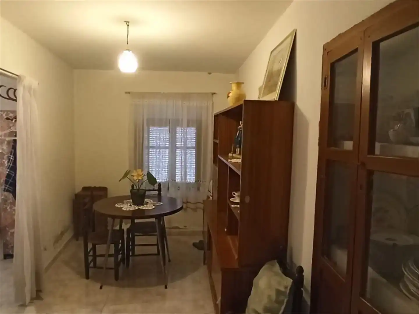 Menjador de Casa adosada en venda en Almoharín amb Moblat i Balcó