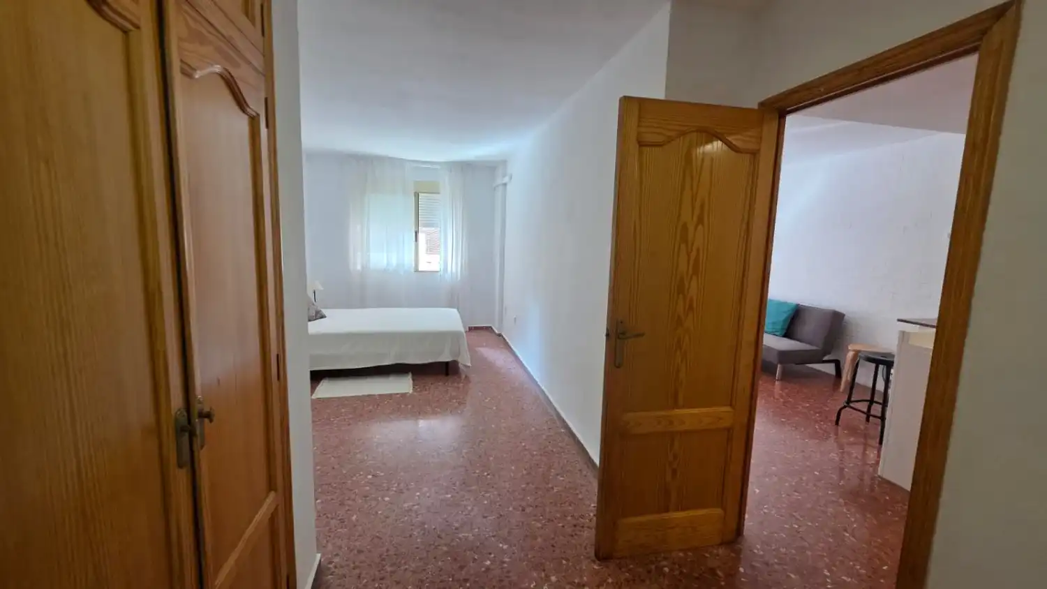 Dormitori de Estudi en venda en Gandia amb Aire condicionat, Traster i Moblat
