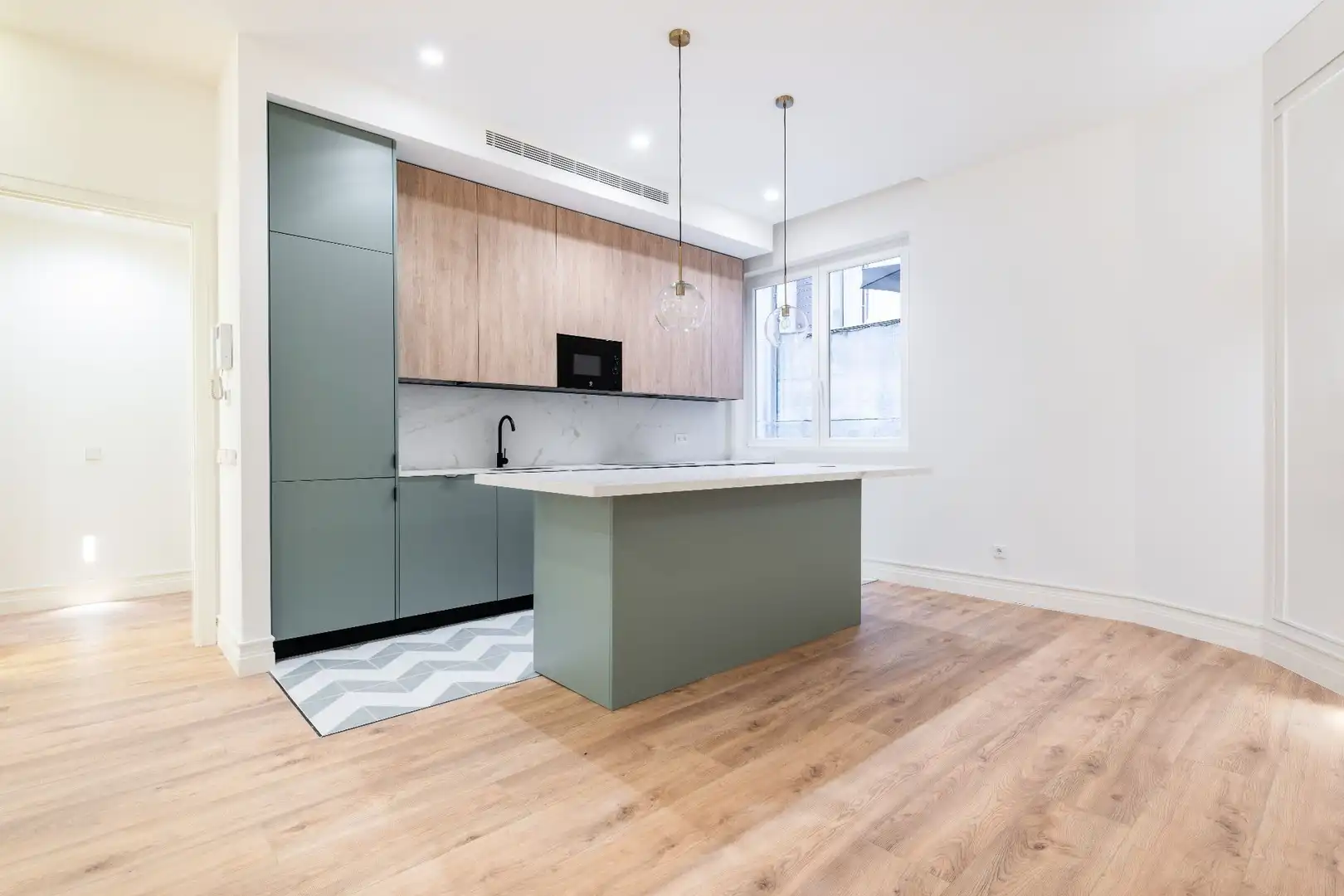 Cocina de Piso en venta en Madrid con Aire acondicionado