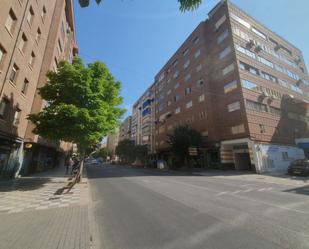 Vista exterior de Pis de lloguer en Cuenca Capital amb Calefacció i Terrassa