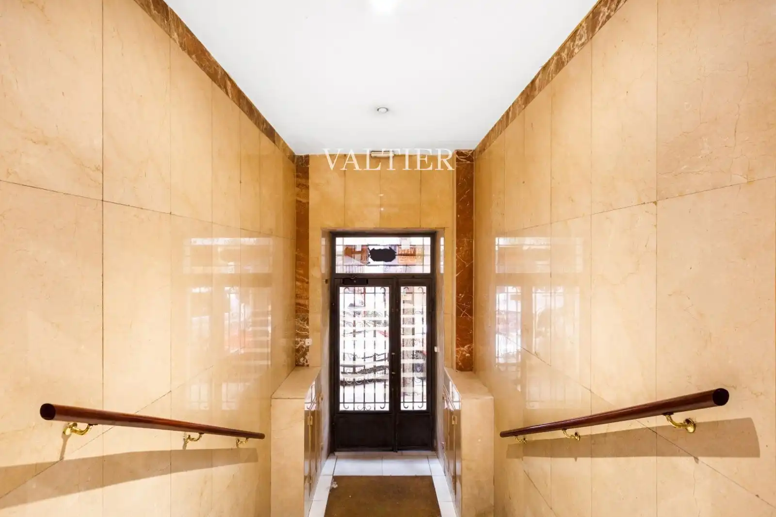 Piso en venta en Madrid con Aire acondicionado y Amueblado