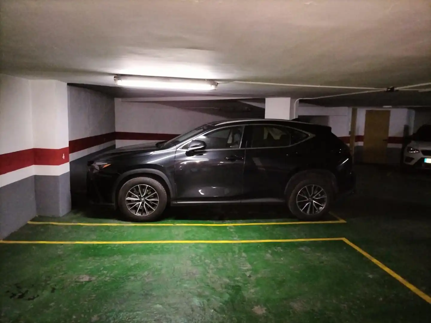 Parking de Piso en venta en Palencia con Calefacción, Parquet y Balcón
