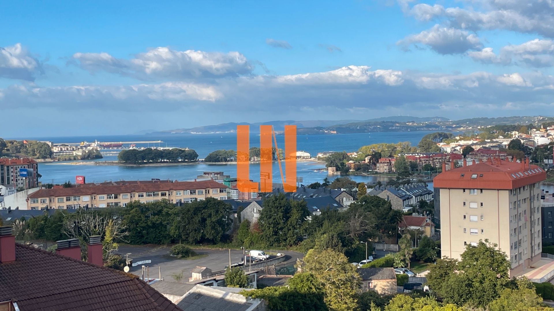 Exterior view of Duplex for sale in Culleredo  with Heating, Parquet flooring and Storage room