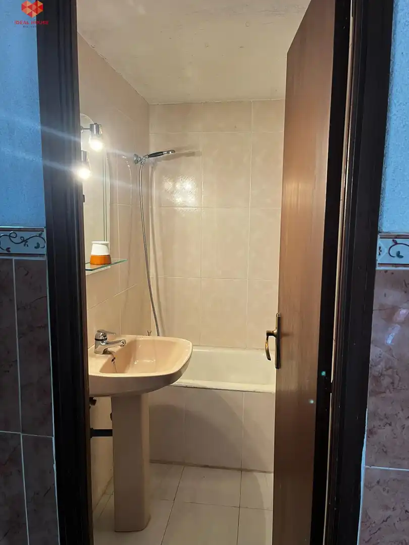 Baño de Casa o chalet en venta en Pinarnegrillo con Calefacción, Jardín privado y Terraza