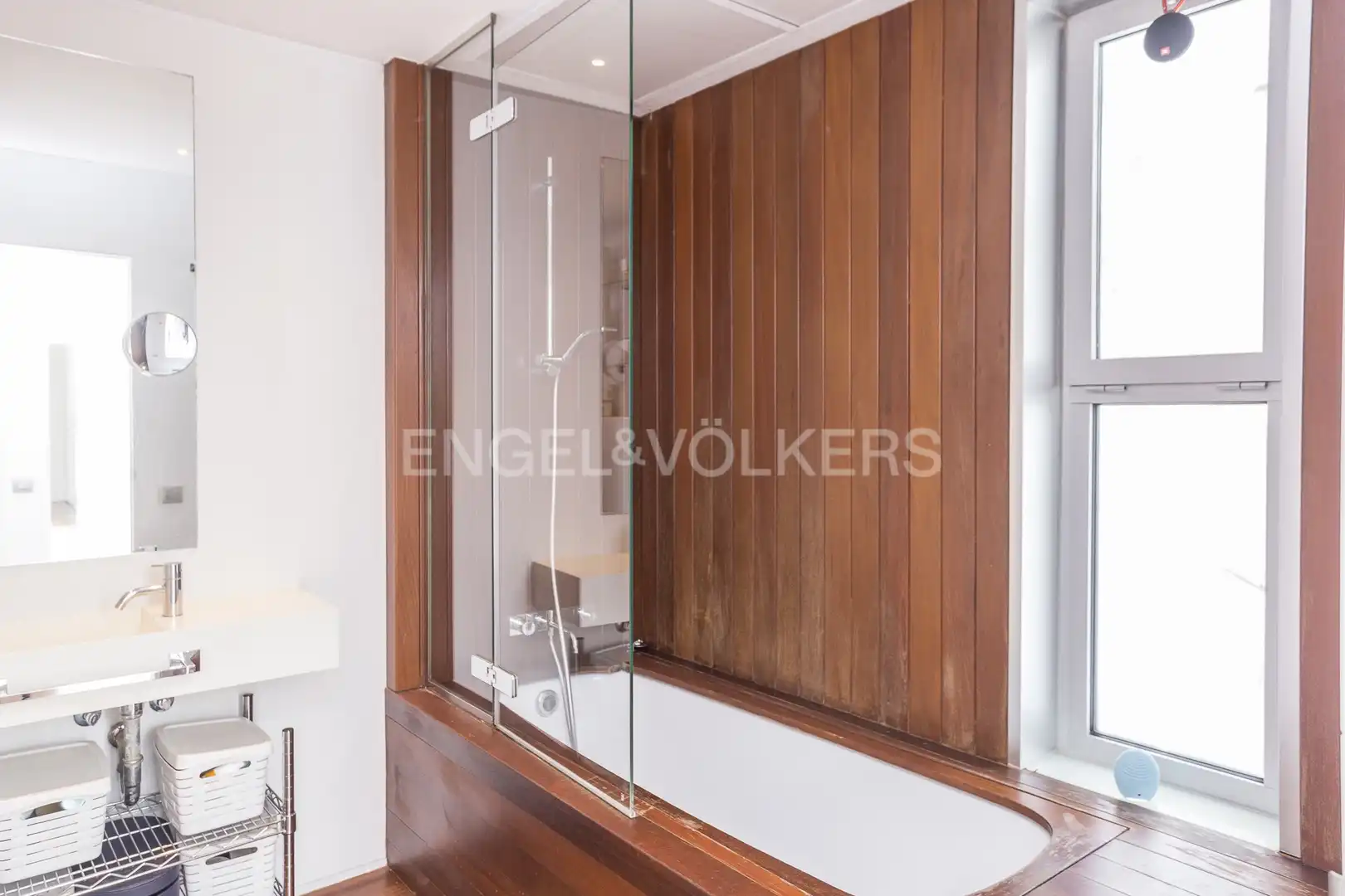 Baño de Casa o chalet en venta en El Papiol con Aire acondicionado, Calefacción y Jardín privado