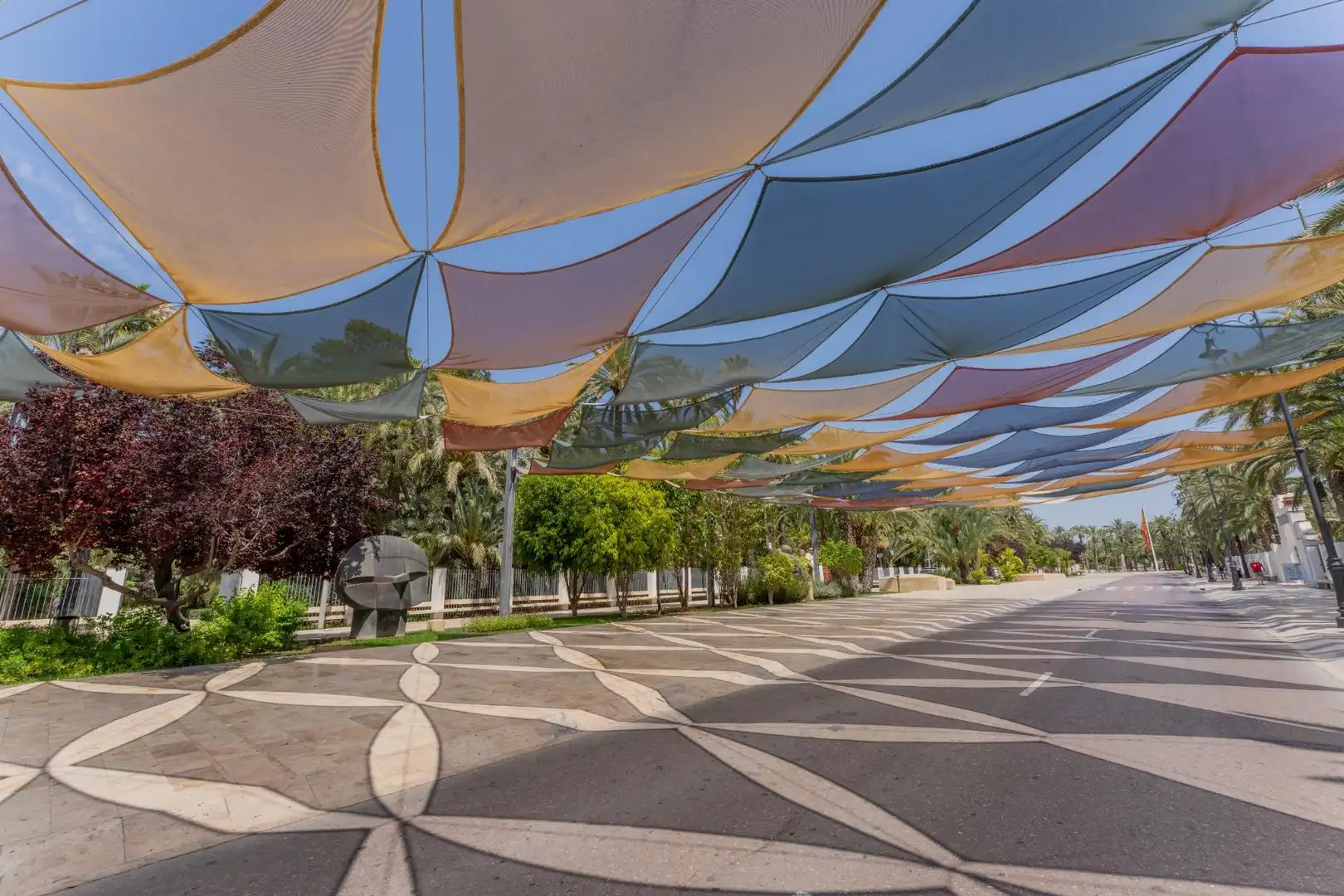 Vista exterior de Piso en venta en Elche / Elx con Aire acondicionado, Amueblado y Balcón