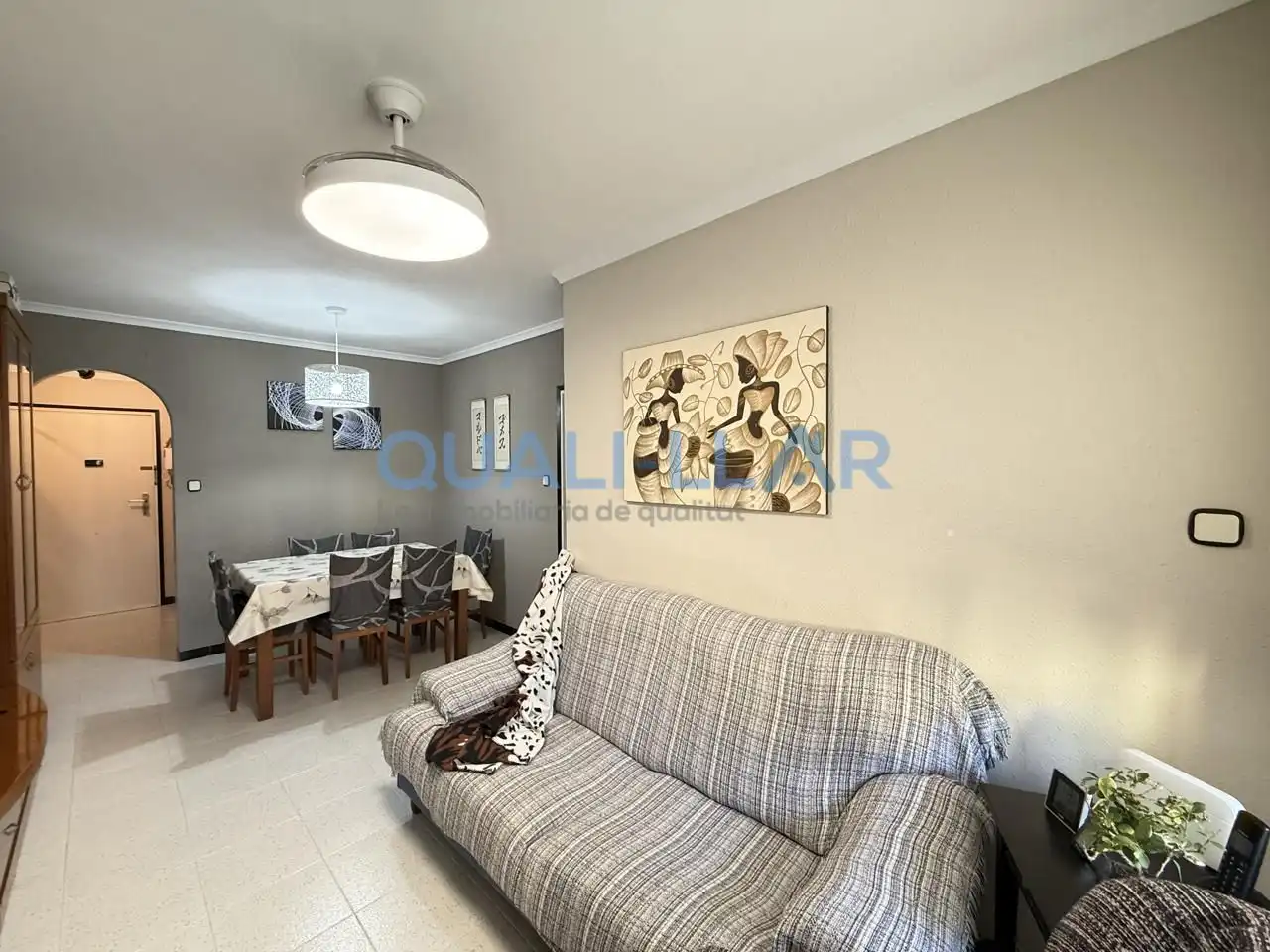 Sala de estar de Piso en venta en Esplugues de Llobregat con Calefacción y Balcón