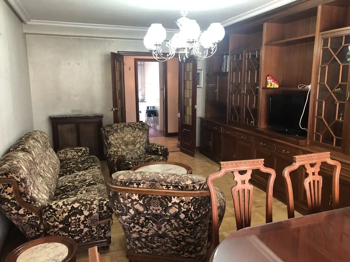 Sala d'estar de Pis en venda en Segovia amb Calefacció, Piscina i Moblat
