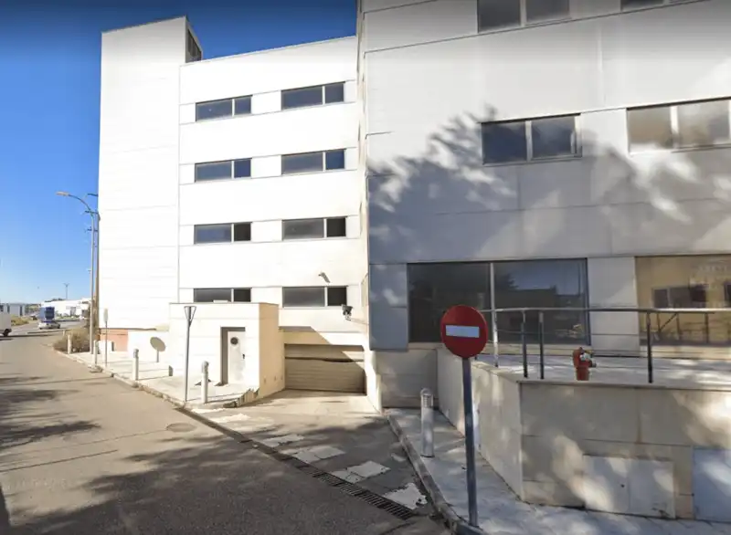 Individual amb ascensor en venda a Calle de Francisco Aritio 156, imagen 4
