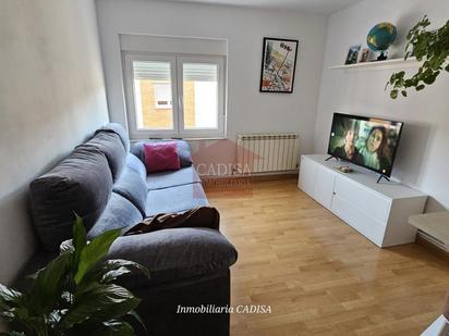 Living room of Flat for sale in Salamanca Capital  with Heating