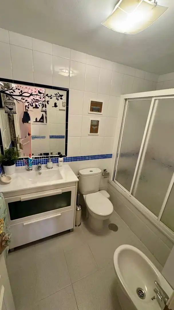 Bathroom of Flat for sale in Rincón de la Victoria  with Air Conditioner, Terrace and Community pool