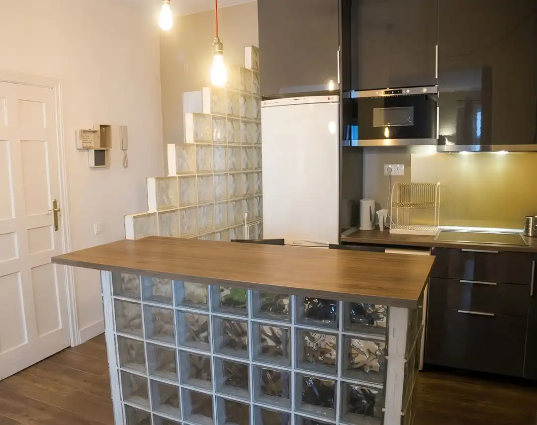 Cuina de Pis en venda en Madrid amb Aire condicionat, Calefacció i Balcó