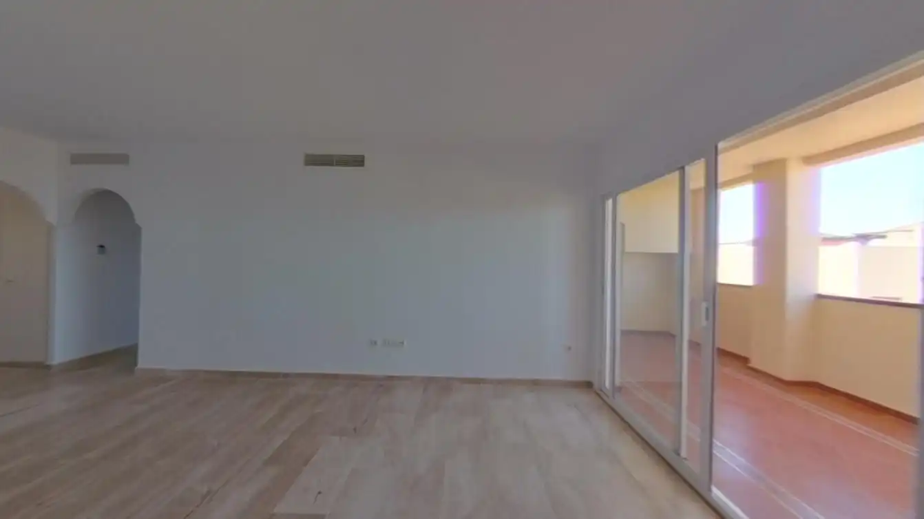 Living room of Flat for sale in Mijas