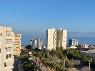 Vista exterior de Dúplex de alquiler en Alicante / Alacant con Aire acondicionado, Calefacción y Terraza