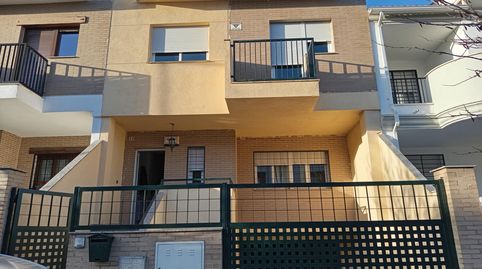 Foto 2 de Casa adosada en venda a Renfe - Bulevar 1ª y 2ª Fase, Jaén Capital