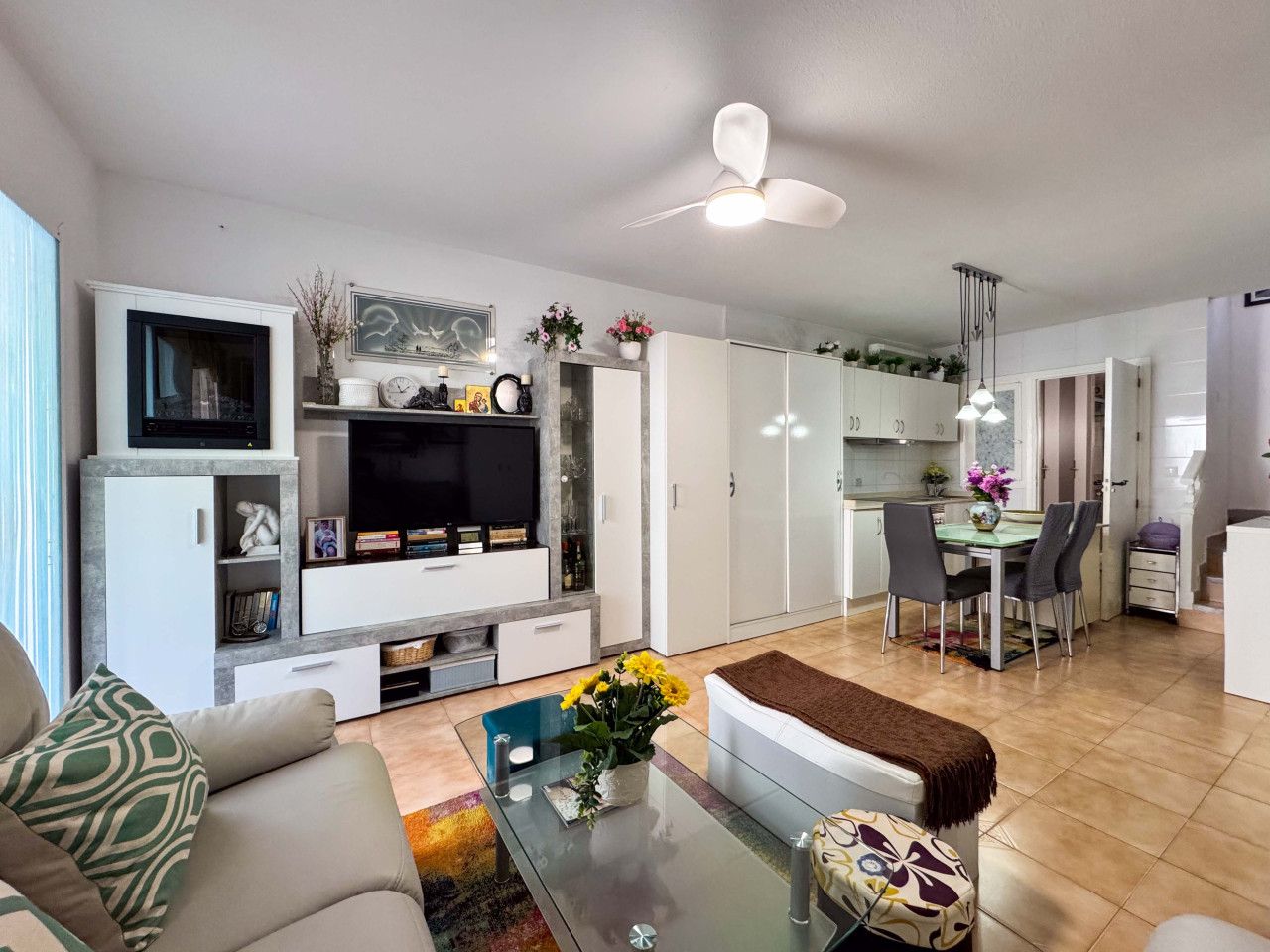 Living room of Single-family semi-detached for sale in Torrevieja  with Air Conditioner, Heating and Private garden