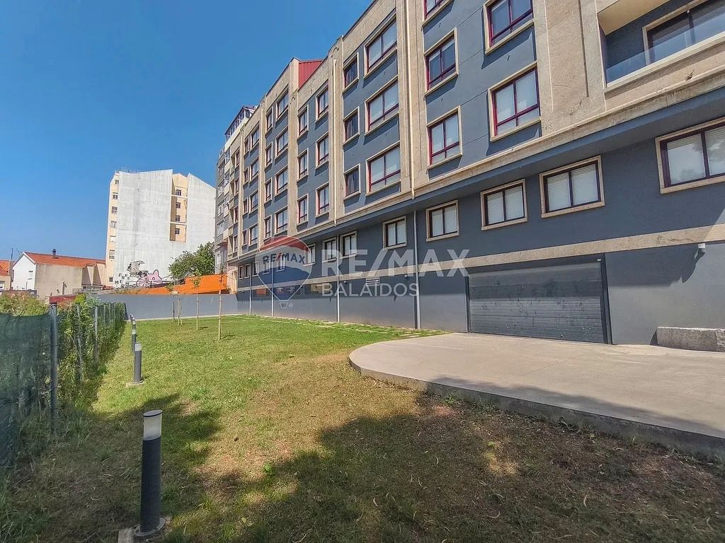 Vista exterior de Apartament en venda en Redondela amb Calefacció i Traster