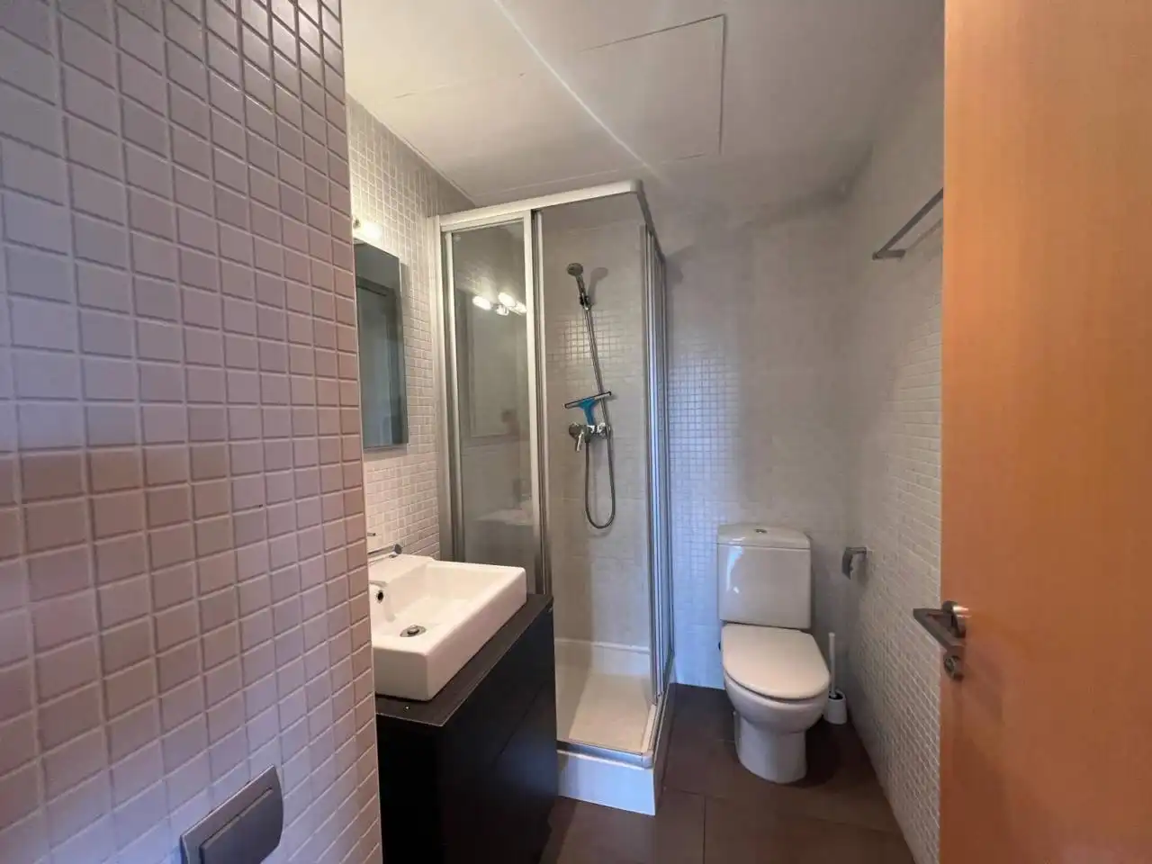 Baño de Piso en venta en Terrassa con Aire acondicionado, Calefacción y Parquet