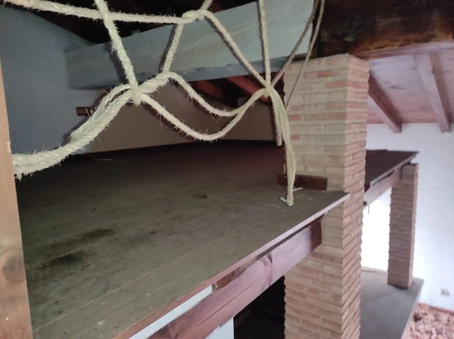 Country homes for sale in Alcaraz  with Private garden, Storage room and Swimming Pool