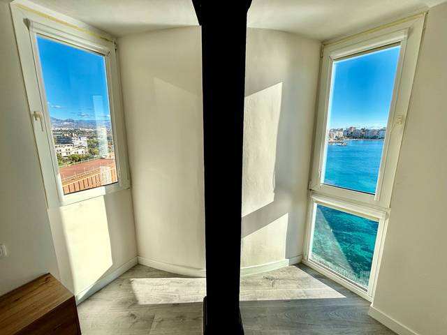 Piso en Venta en Carrer Sol Naixent en Albufereta