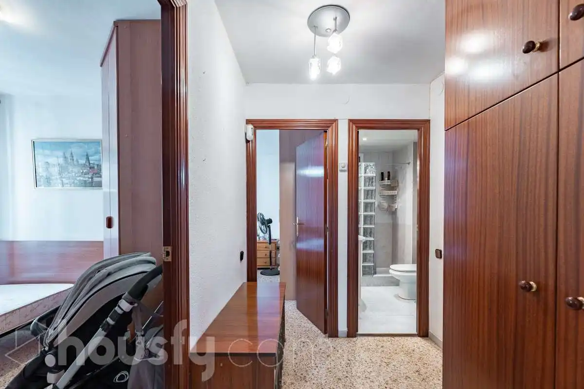Piso en venta en Barcelona con Aire acondicionado, Calefacción y Terraza
