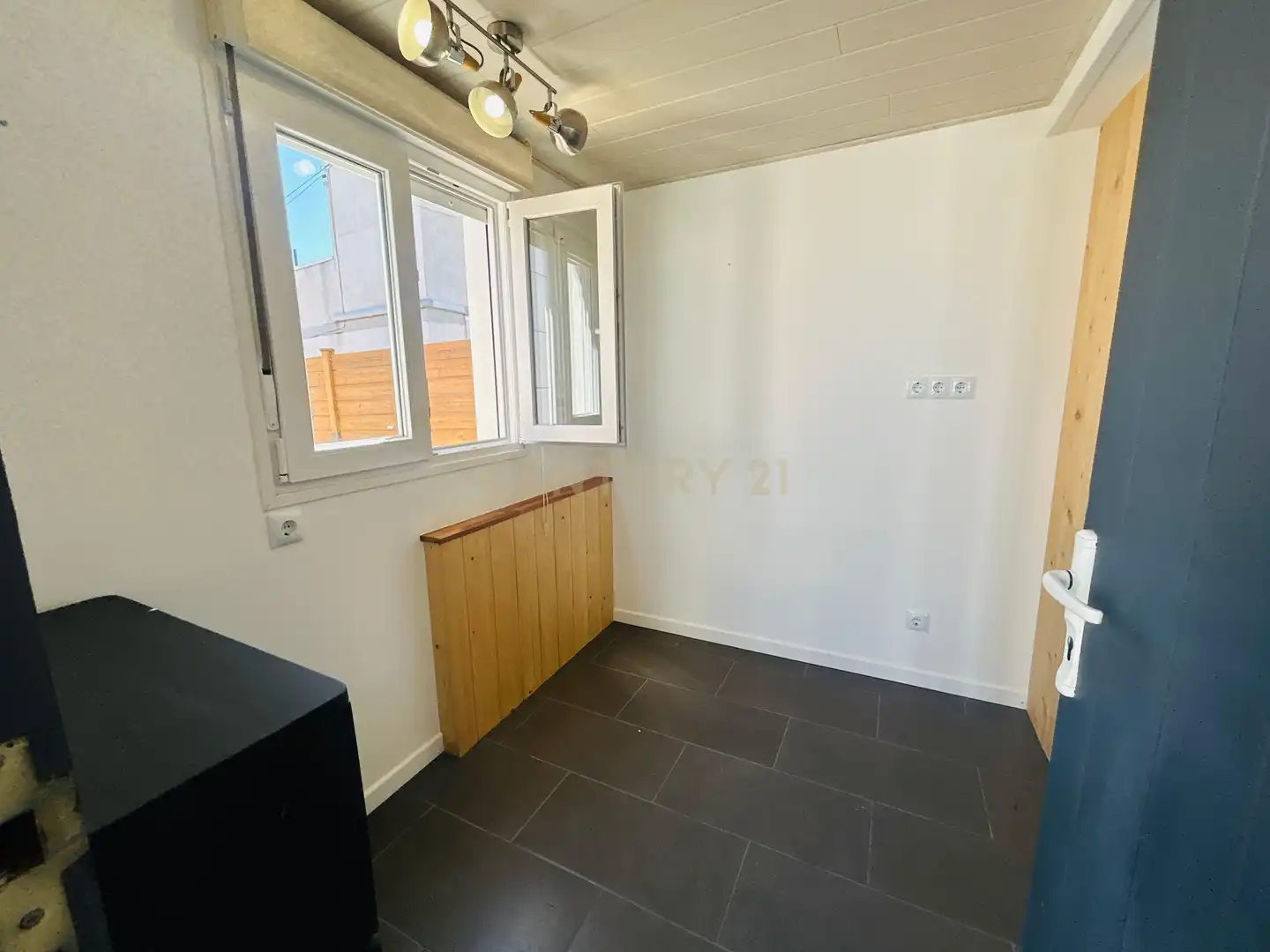 Casa o xalet en venda a Carrer Enric Granados, 15, Cubelles, Spain, -1, Mas Trader - Corral d'En Tort - Corral d'En Cona