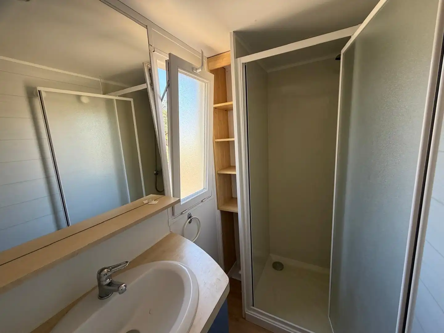 Baño de Casa o chalet en venta en Casar de Cáceres con Aire acondicionado, Calefacción y Terraza