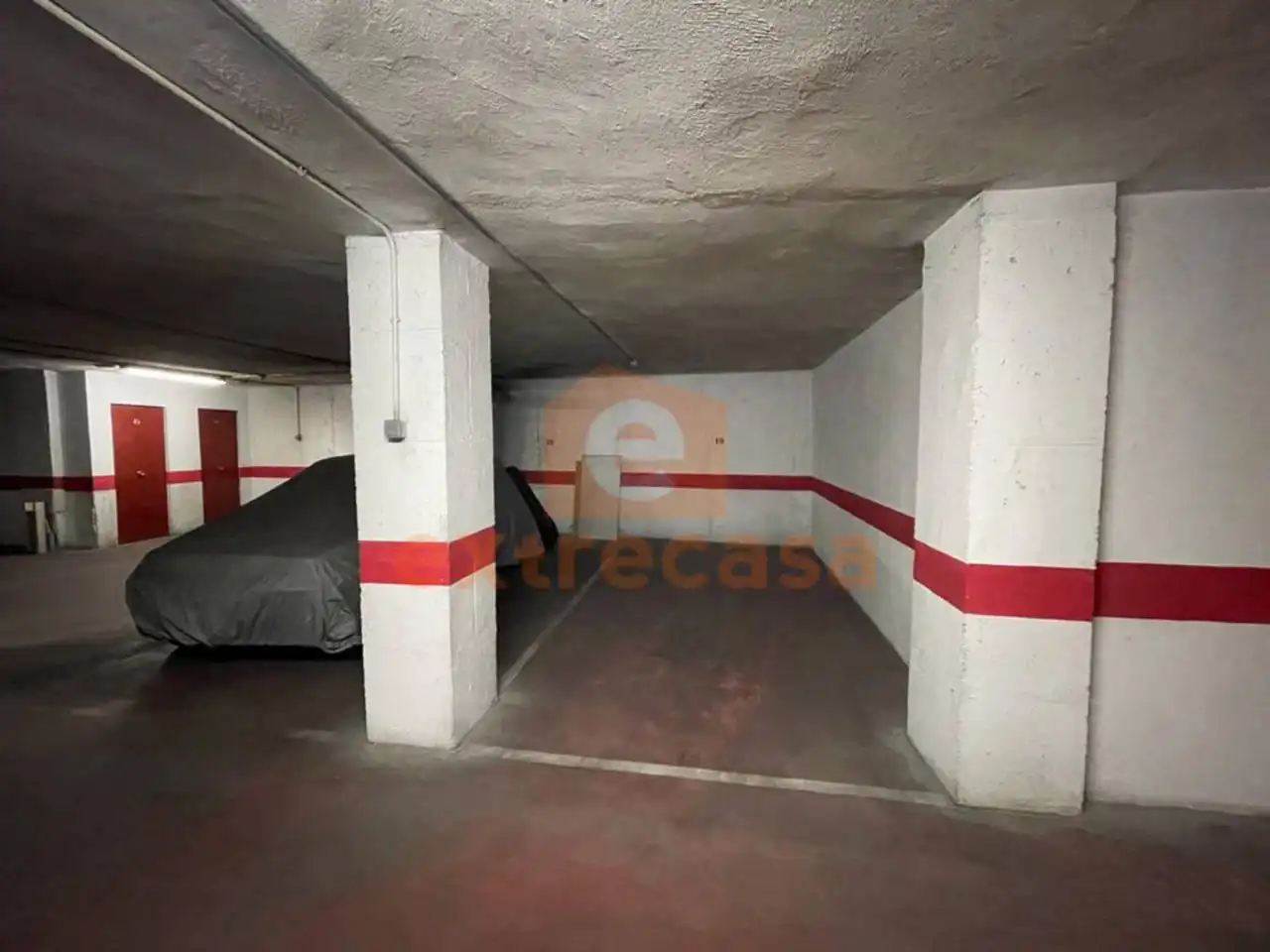 Aparcament amb ascensor en venda a Valdepasillas - La Paz - Huerta Rosales, imagen 2
