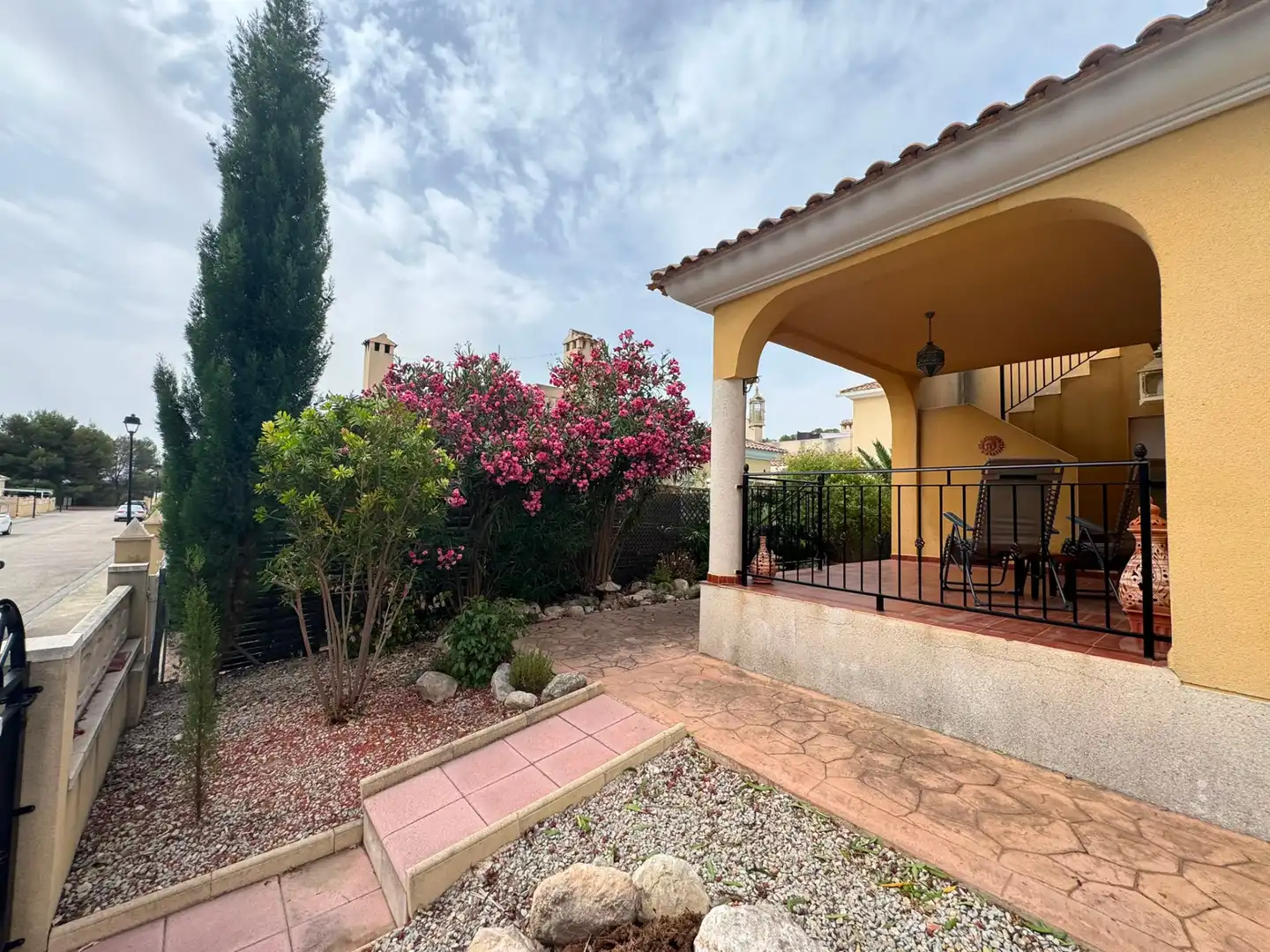 Garden of Houses for sale in Castalla  with Private garden, Terrace and Furnished