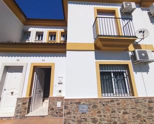 Exterior view of Single-family semi-detached for sale in San Juan del Puerto  with Air Conditioner and Terrace