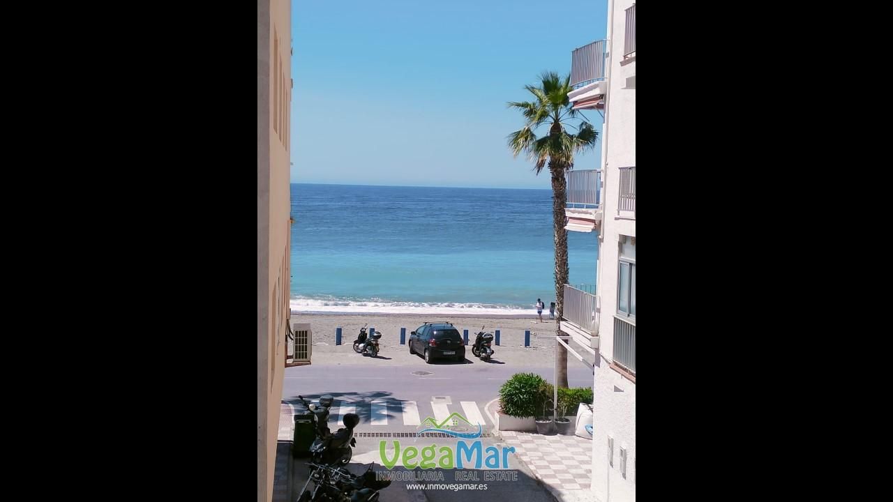 Exterior view of House or chalet for sale in Almuñécar  with Terrace