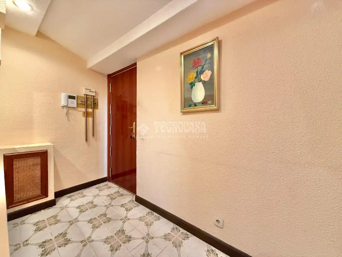 Piso en venta en Alcalá de Henares con Calefacción y Terraza