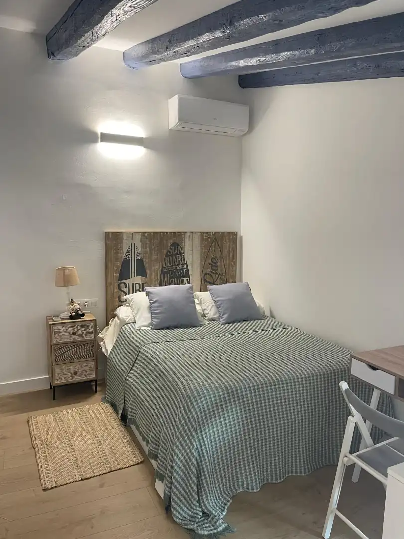 Habitación de Casa o chalet en venta en Sant Feliu de Guíxols con Aire acondicionado, Calefacción y Parquet