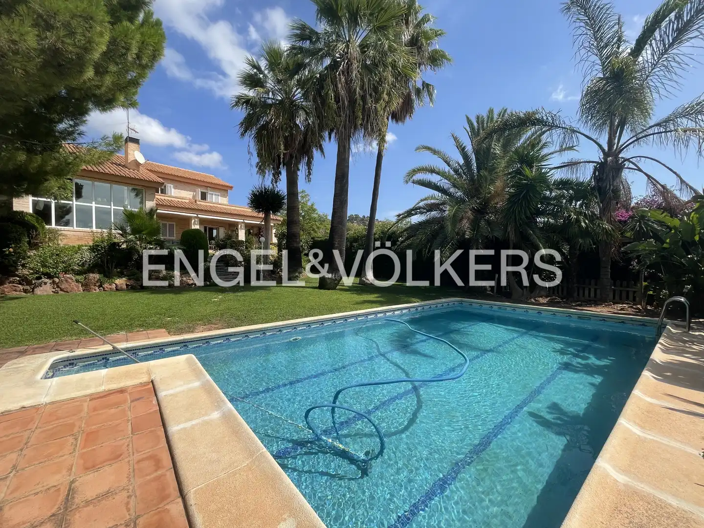 Vista exterior de Casa o chalet de alquiler en Puçol con Aire acondicionado, Calefacción y Jardín privado