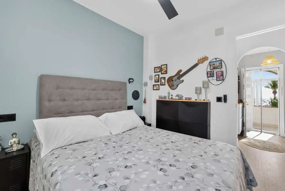 Habitación de Ático en venta en San Pedro del Pinatar con Terraza, Trastero y Amueblado