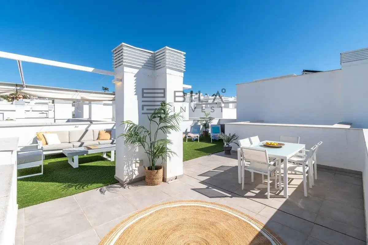Terrasse von Dachboden zum Verkauf in Benalmádena mit Klimaanlage, Terrasse und Abstellraum