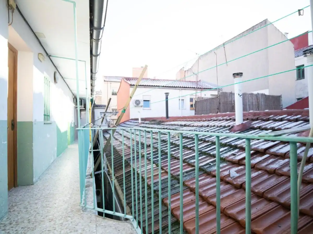 Study for rent in Palomeras Bajas