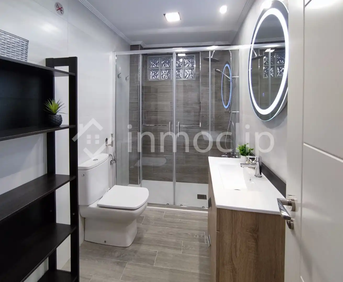 Badezimmer von Wohnung zur untervermieten in Salamanca mit Heizung und Möbliert